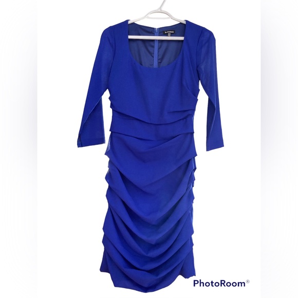 5/25$ ✨ Sexy Cocktail Bright Blue Dress - Picture 3 of 6